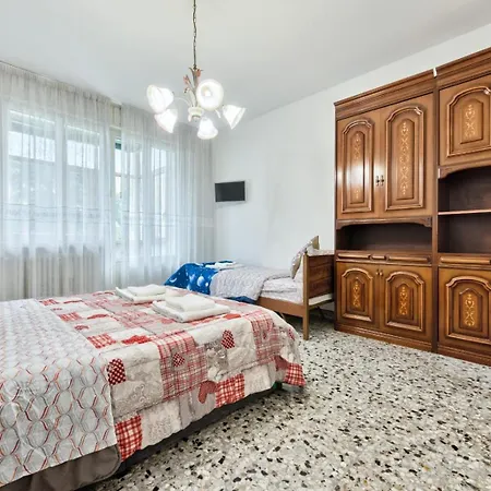 Urban Neighbour Venice Маргера