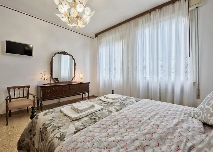 Urban Neighbour Venice * Marghera